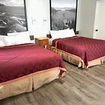 Alpine Inn & Spa